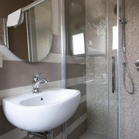 Pan Di Zenzero Icecream