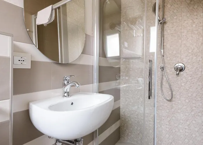 Pan Di Zenzero Icecream ホテル 3*