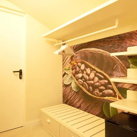 Pan Di Zenzero Icecream Hotel